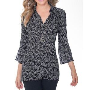 Sunny Leigh Tegan Dot Hilo Top Women’s 1X Black White Pleated 3/4 Sleeve Button